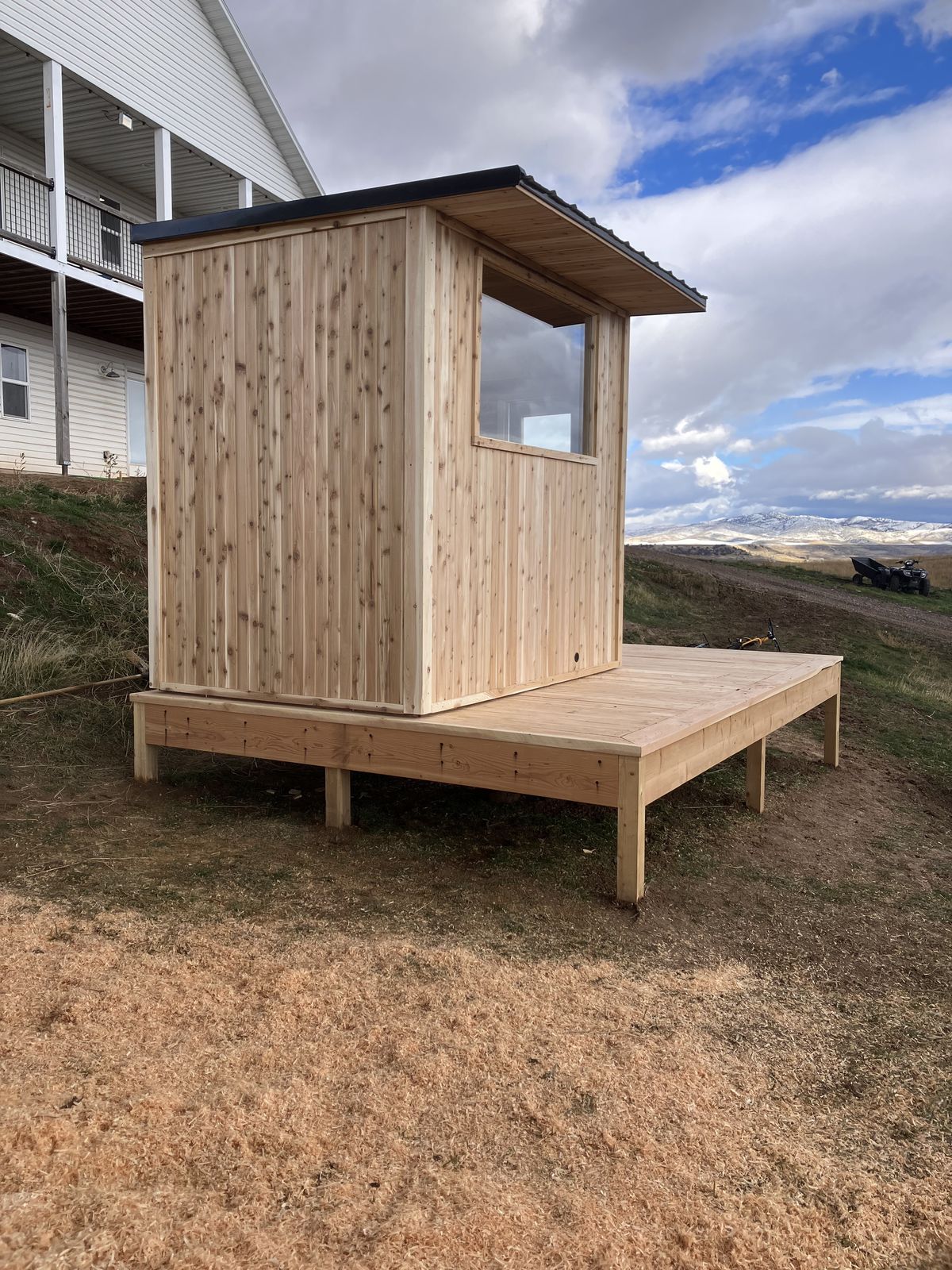 Cedar sauna installation